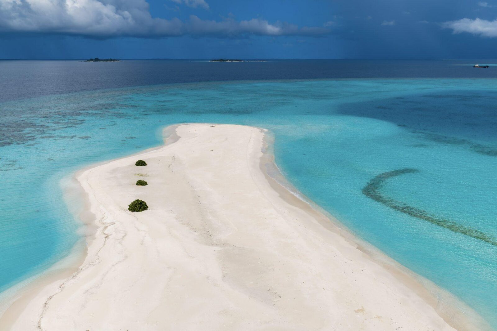 A bare sandbank in the shallows near Dhigurah, South Ari Atoll